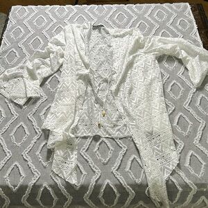 Medium Charmosa white lace looking coverup. A293